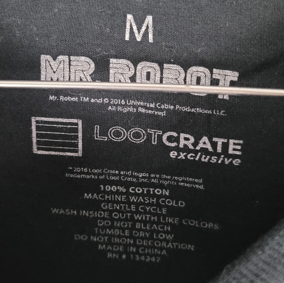 MR ROBOT | "fsociety" crewneck short sleeve tee t-shirt - Picture 3 of 3